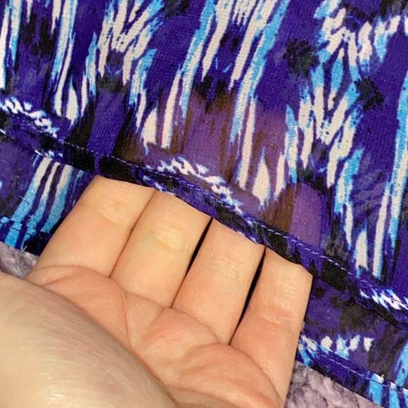 L Dots Sheer Navy Blue Ikat Boho Side Split Flowy All Over Print Blouse Top - Picture 8 of 8